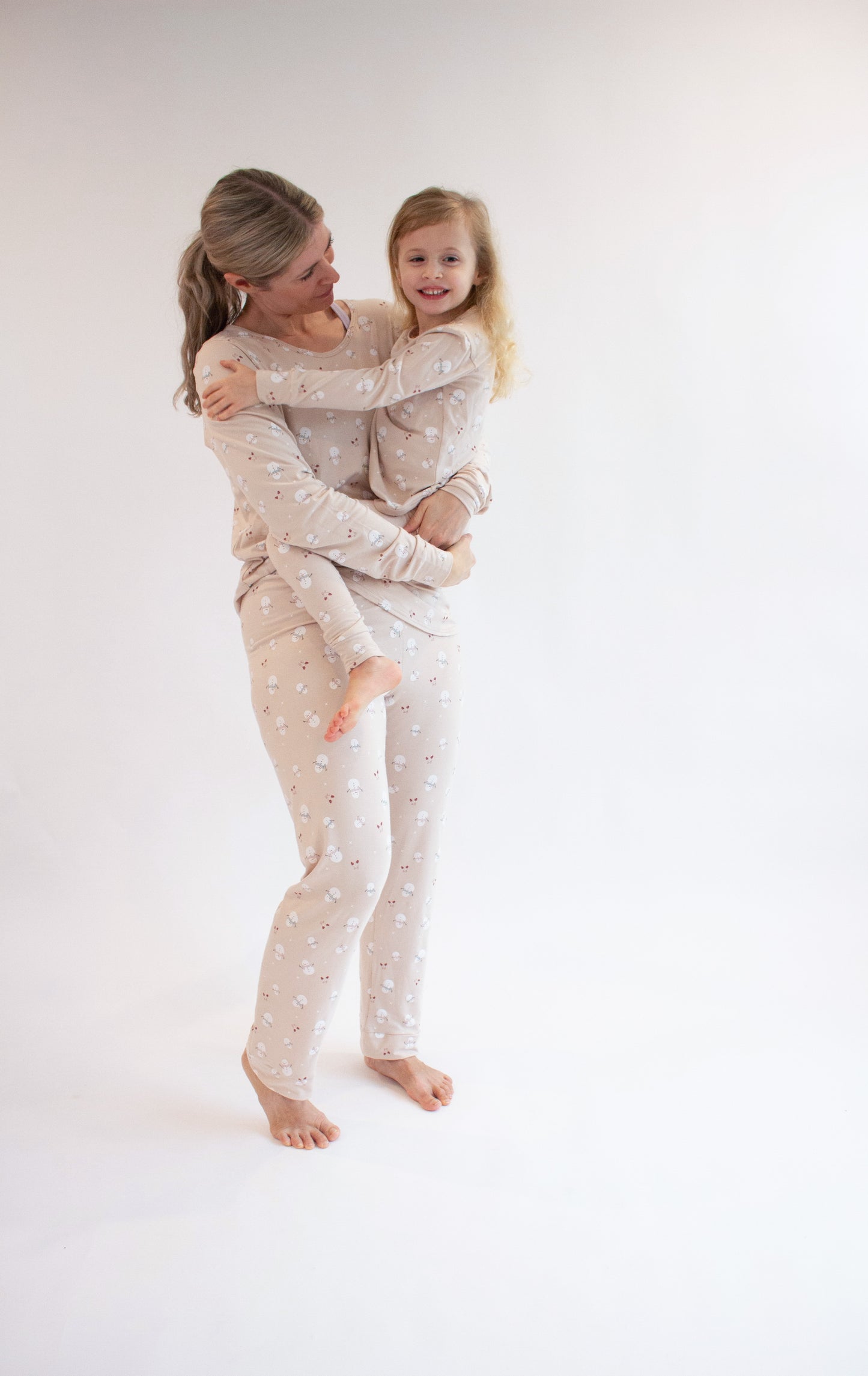 Ladies Holiday Pajamas